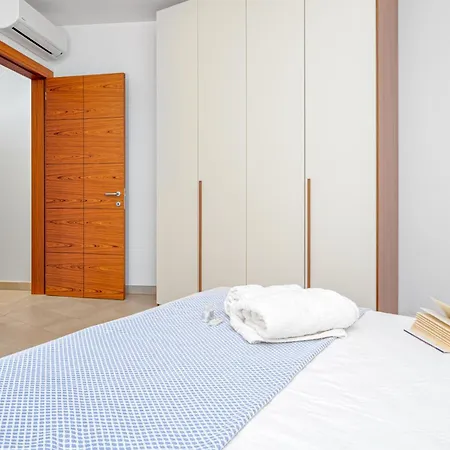 Apartamento Marconi 9 *