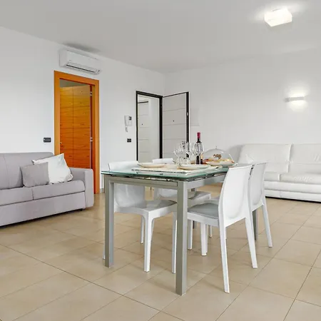 Marconi 9 * Golfo Aranci